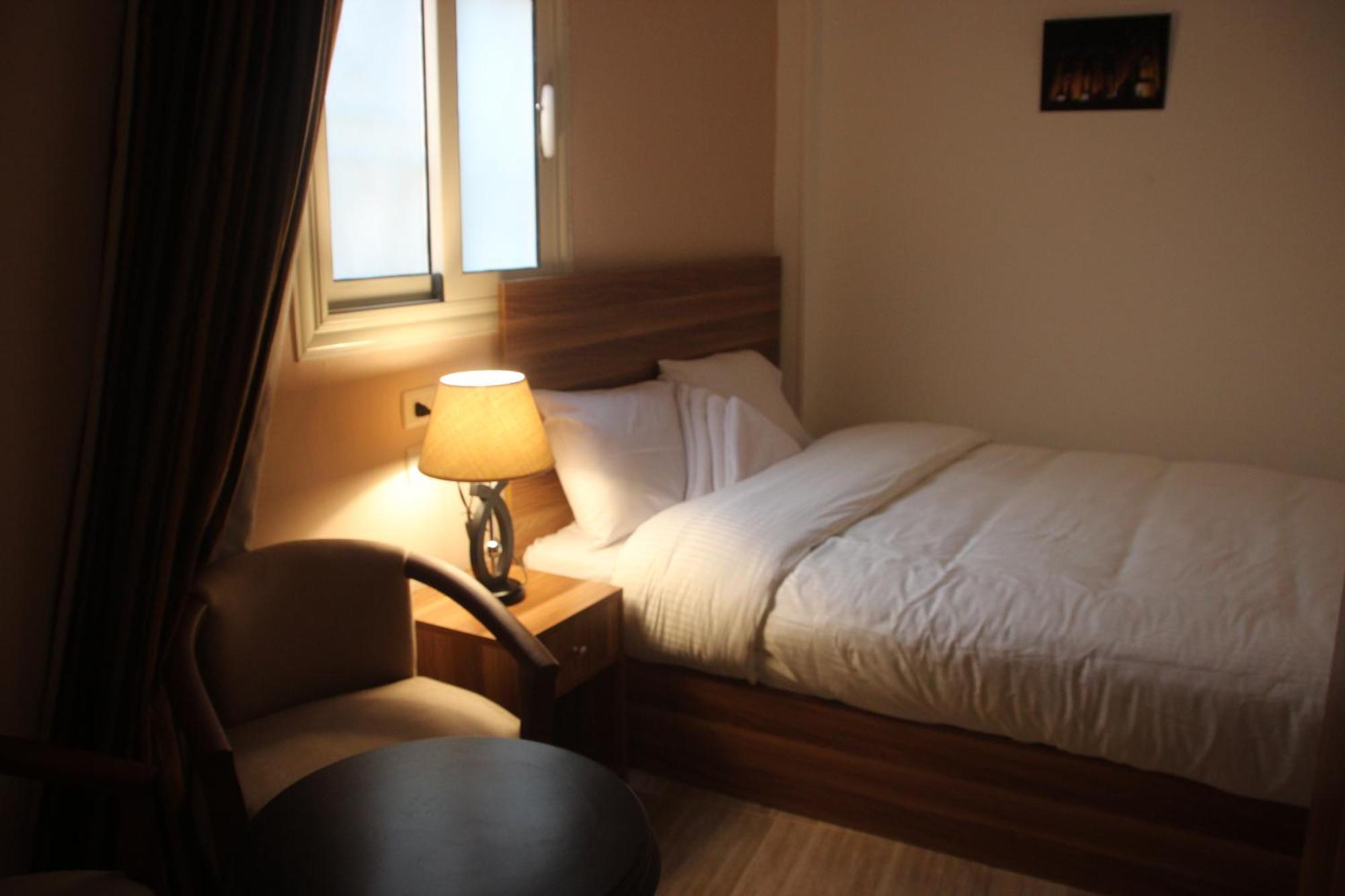 Farida Pyramids Boutique Hotel Kafrat al Jabal ภายนอก รูปภาพ